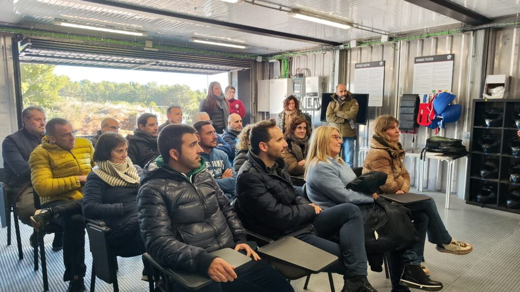 Team building grupo de la empresa Europastry en Karting Calafat 1 grupo de empresa en karting calafat